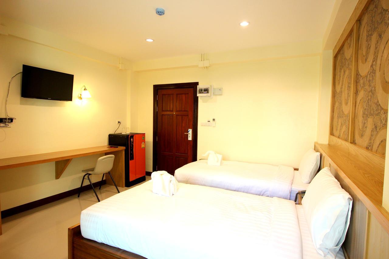 Monmuang Hotel Chiang Mai Buitenkant foto