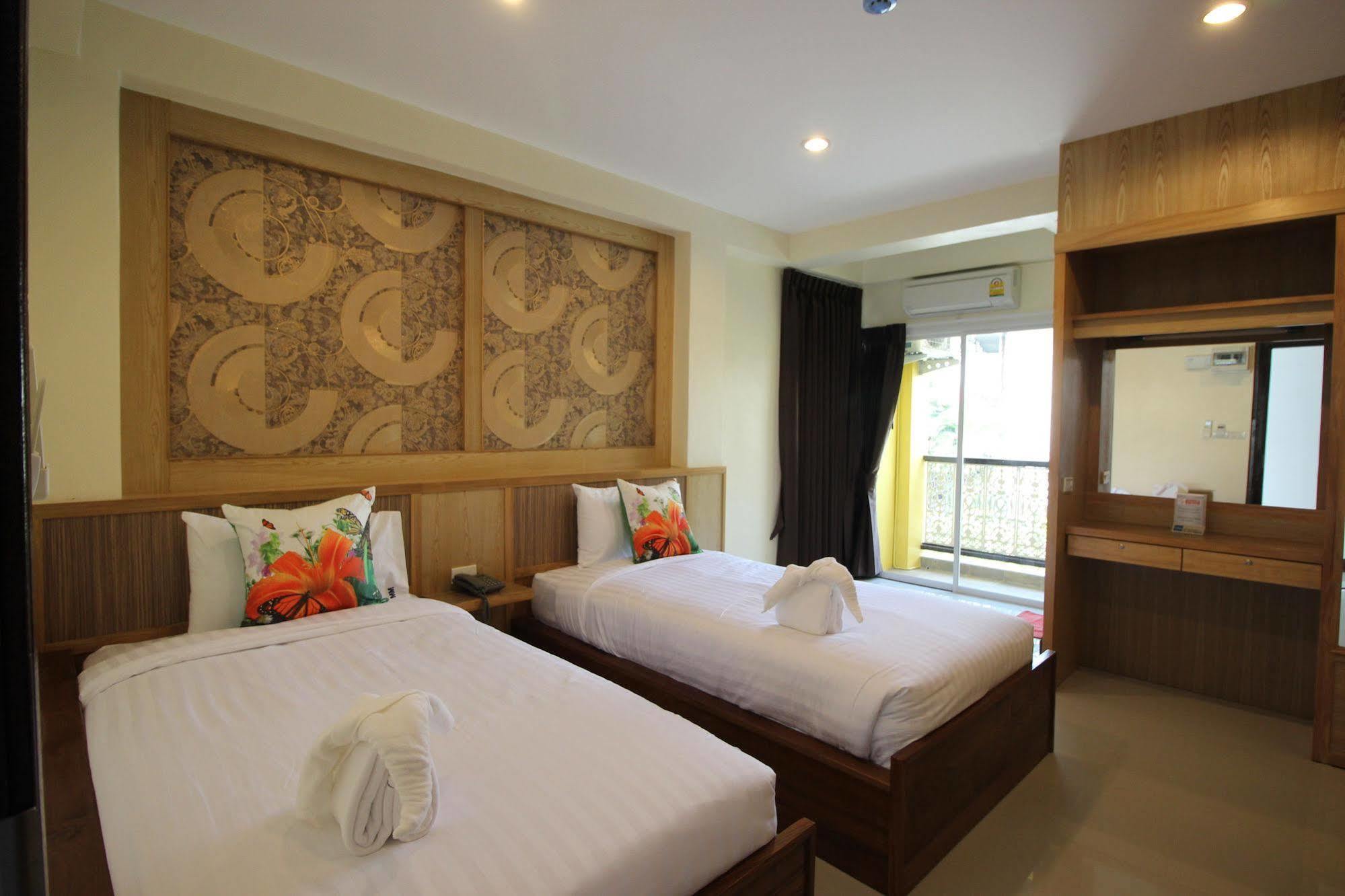 Monmuang Hotel Chiang Mai Buitenkant foto